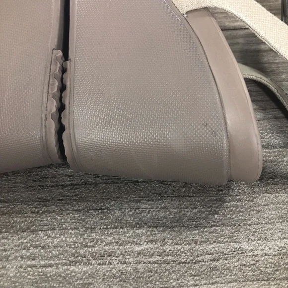 Crocs Leigh II Wedge Sandals sz 9 - Picture 11 of 15